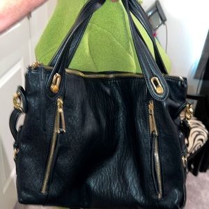 Jessica Simpson Black purse bag gold hardware tote/crossbody/shoulder BEAUTY!